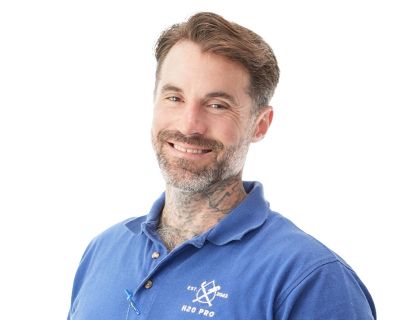 Jonathan Mullins Cropped Headshot