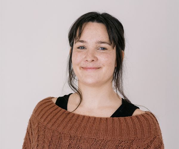 Alli Cropped Headshot